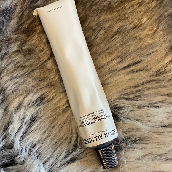grown alchemist body moisturiser
